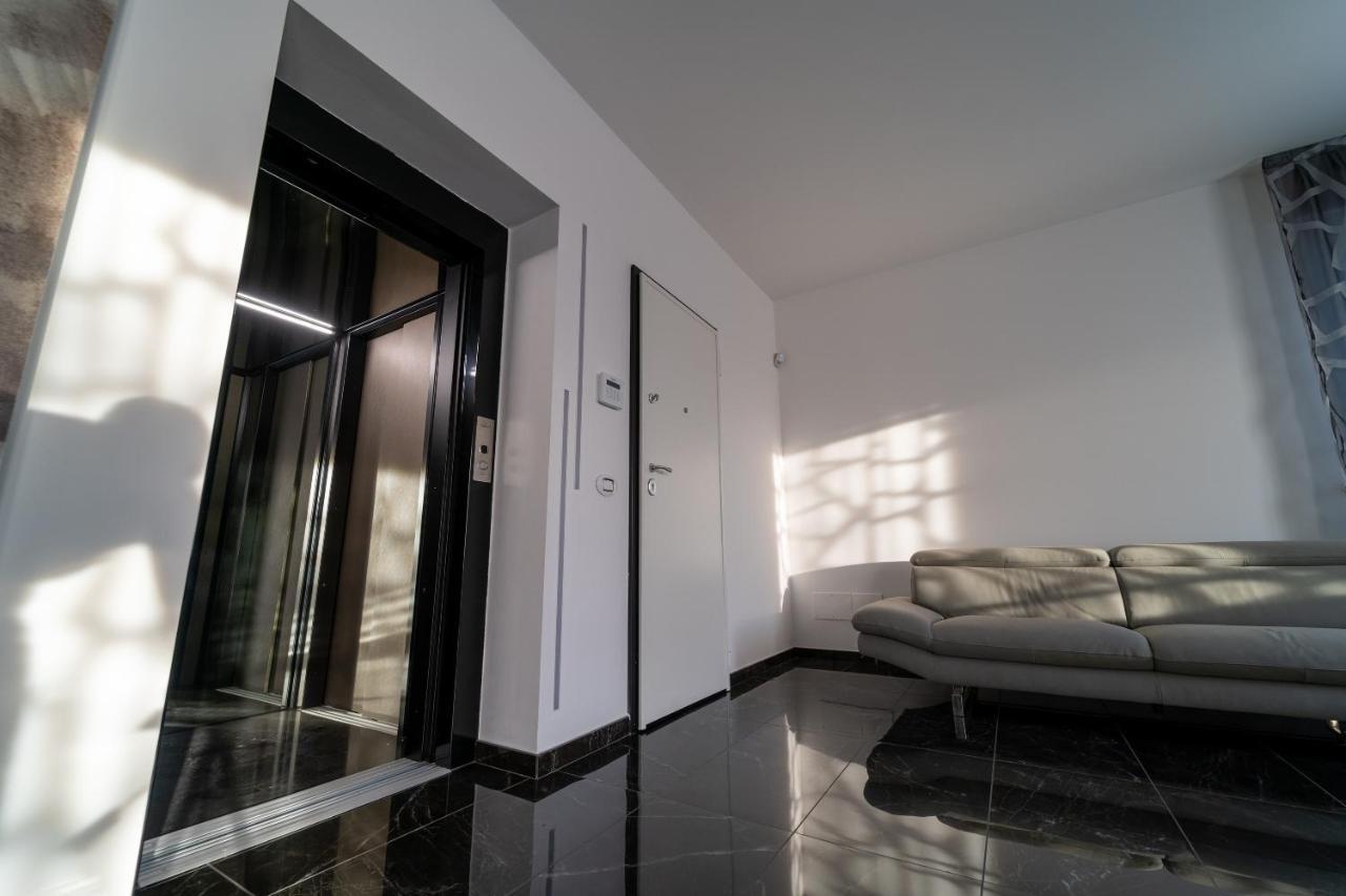 Mistica Space Apartment Reggio Emilia Exterior photo